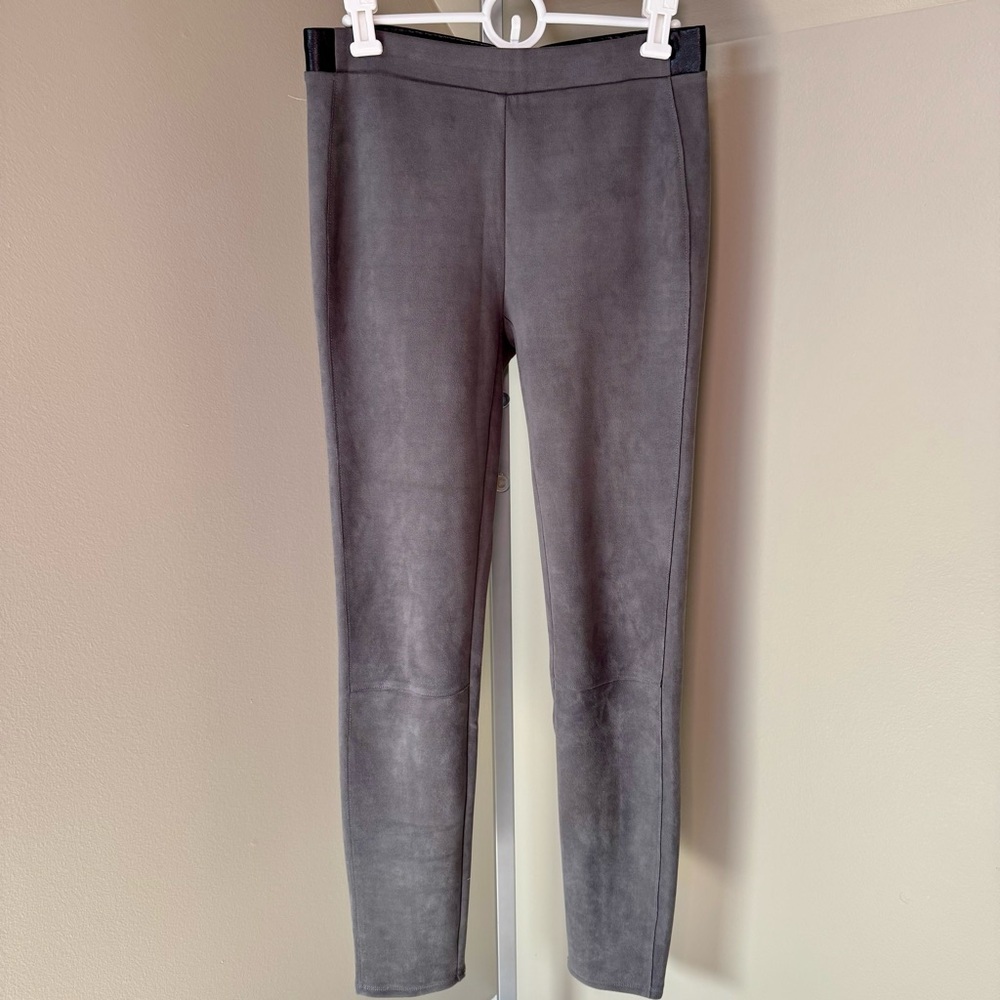 Faux-Suede WHBM Runway Leggings gray with black faux leather detail size 2 long